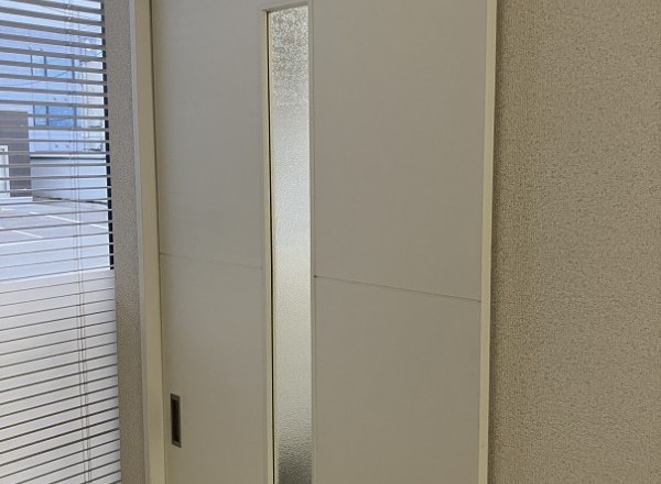 引戸の調整