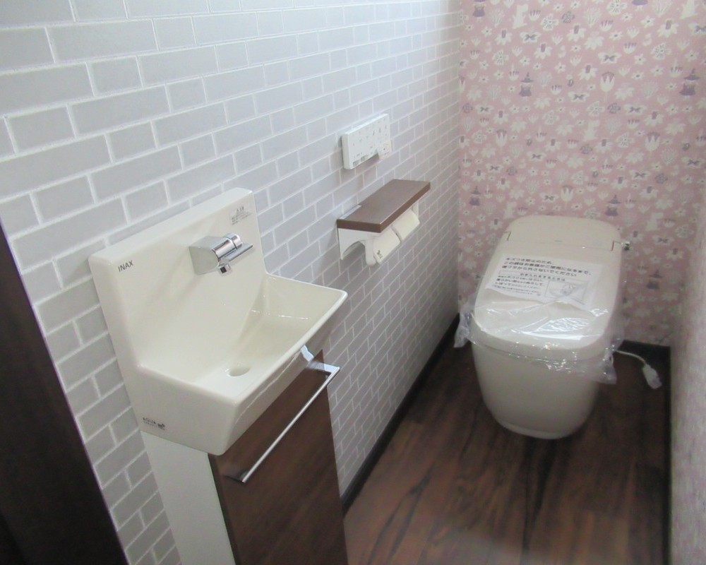 掃除のしやすさと開放感を両立！最新トイレリフォーム　更新日：2025/8/10