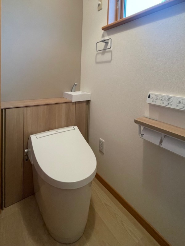 トイレも洗面もスッキリ快適！おしゃれな水まわりリフォーム