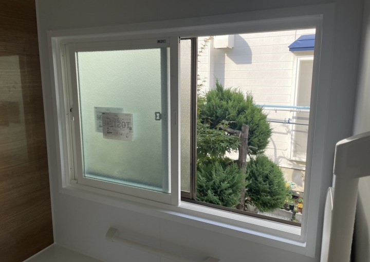 暮らしをまるごと快適に。水まわり一新＋内窓で断熱性能アップ！