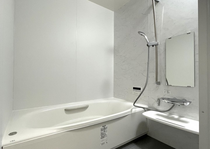 寒さにさよなら！温かいお風呂で快適リラックスタイム