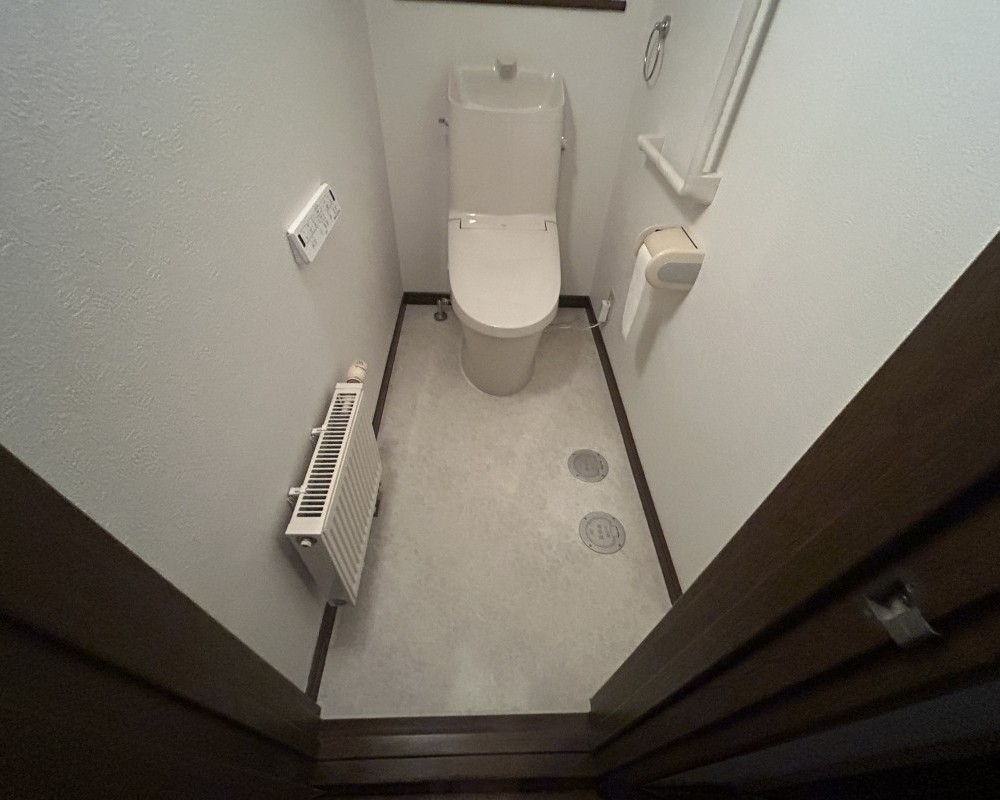 水漏れをきっかけに床下まで点検！安心のトイレリフォーム