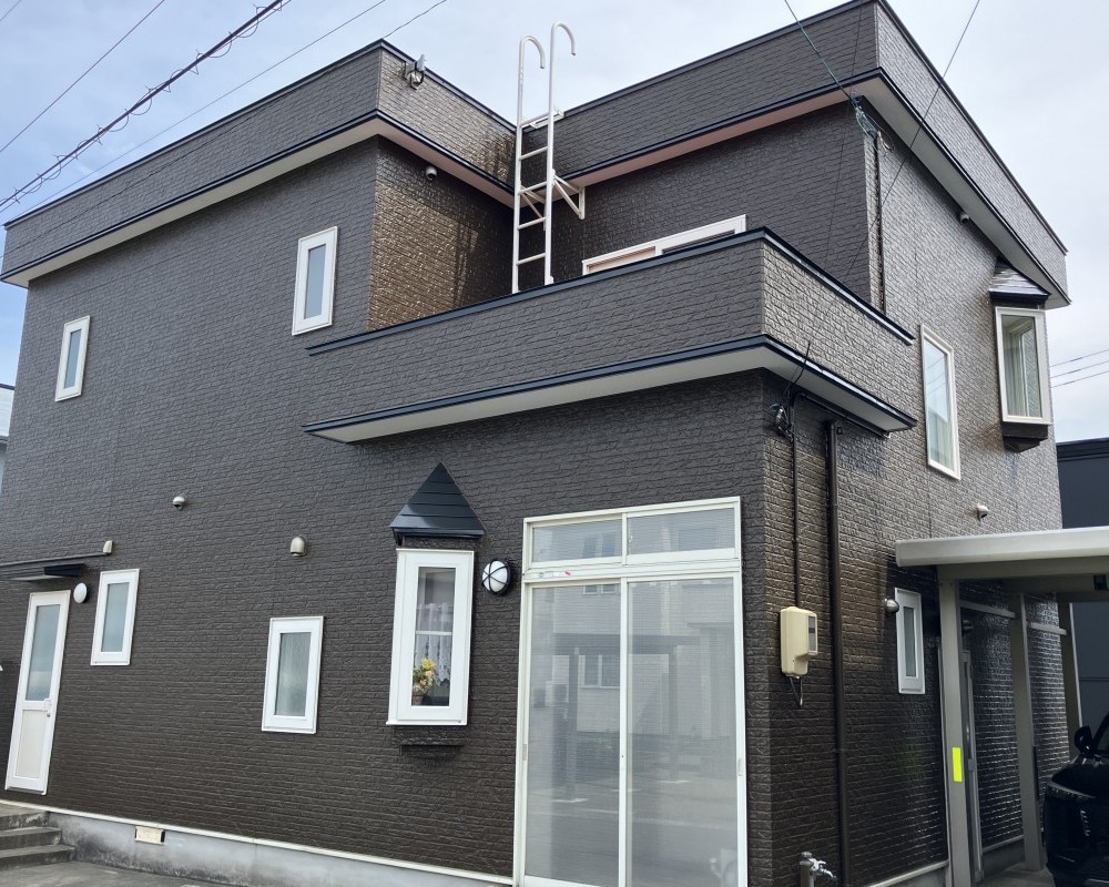 雨仕舞いにも工夫！外壁塗装で住まいをリフレッシュ