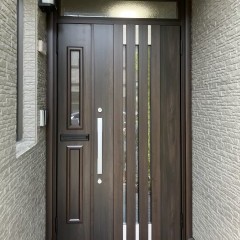 【玄関ドアリフォーム】施工事例更新
